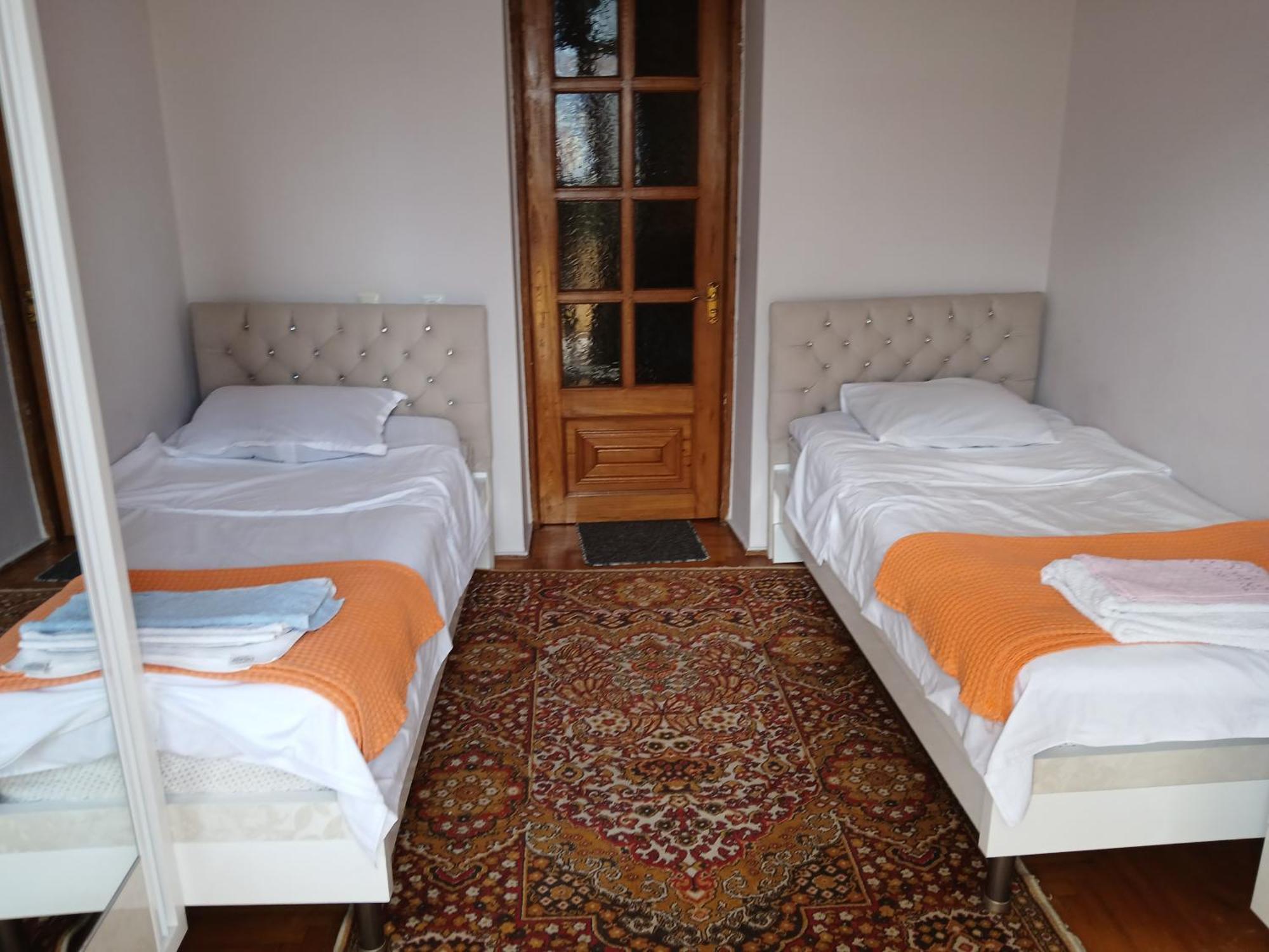 Apartment Lia Batumi Esterno foto