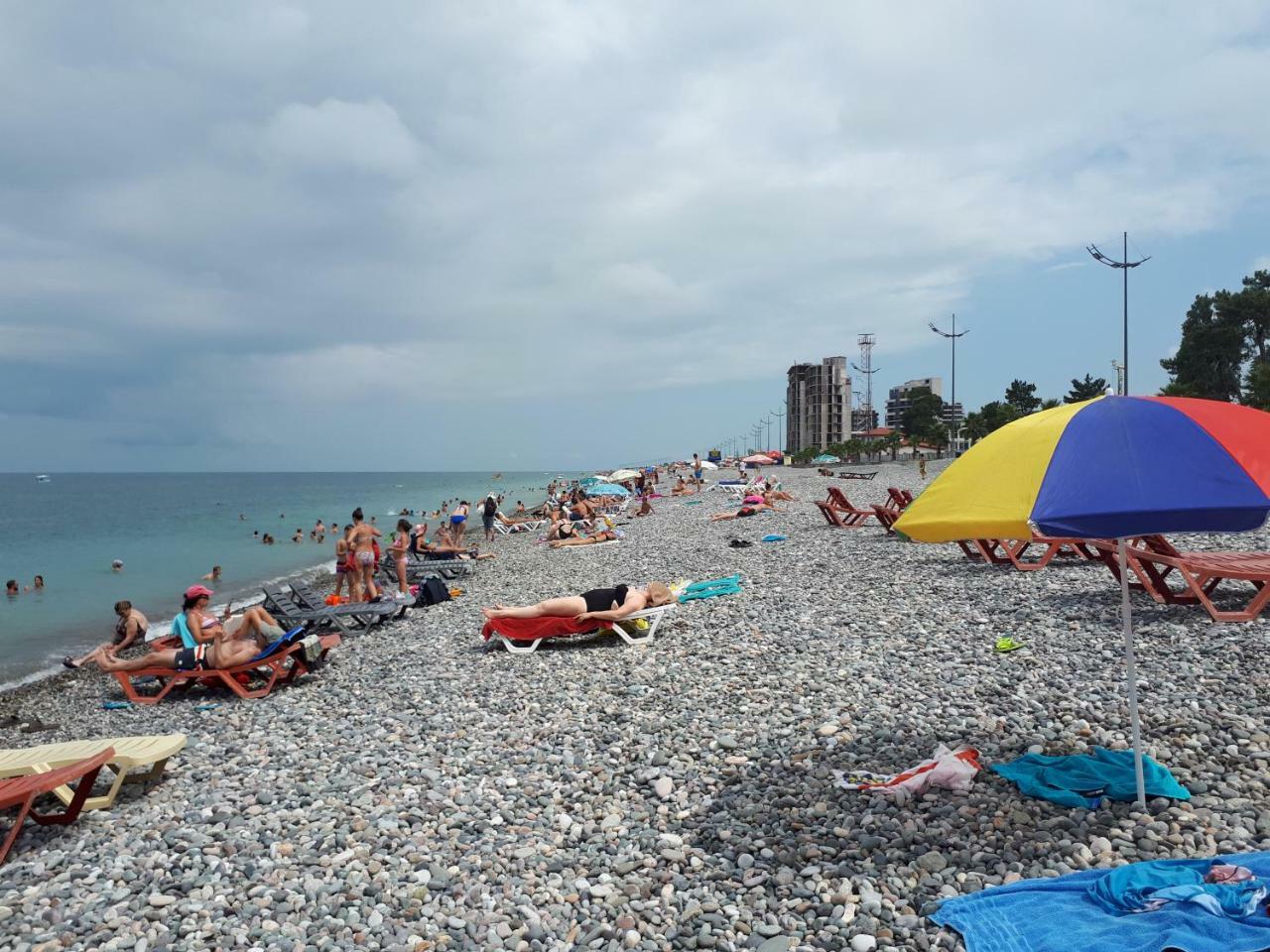 Apartment Lia Batumi Esterno foto
